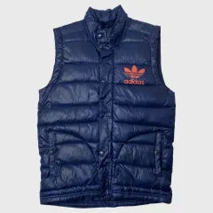 GUCCI アディダスダウンベスト 46(M)新品未使用 GUCCI（グッチ）ダウンジャケット/ダウンベスト カーキ サイズ