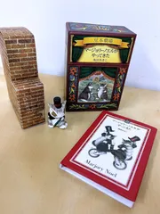 ダヤンの豆本劇場『マージョリーノエルがやってきた』