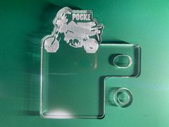 自賠ステッカープレート　ポッケ　POCKE　シルエット