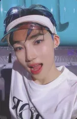 【中古】コレクションカード(男性) THE BOYZ/NEW(ニュー)/裏面青/「THRILL-ING OFFICIAL MD」PVCミニポケットフォトカードセット(KICK Ver.) フォトカード