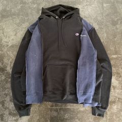 【Remake】Champion × 再構築 ワンポイント刺繍ロゴ リメイク 解体 つぎはぎ ドッキング オーバーサイズ パーカー ブラック系 古着 Y2K 海外 No.12