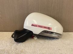 トヨタ プリウス ZVW30　左ドアミラー  5065