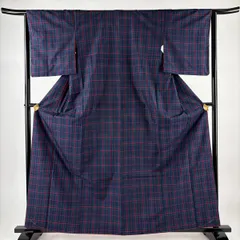 8194☆送料込み❣️ 正絹 奄美大島紬 アンサンブル 反物 4本 まとめ売り❣️ 本場大島紬 アンサンブル生地 伝統的工芸品 純絹手織物 本場奄美