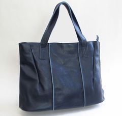 美品 ユナイテッドアローズ トートバッグ レザー ネイビー 通勤通学 A4