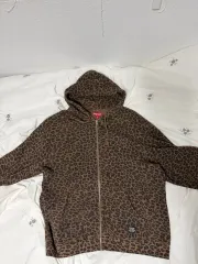 2025年最新】supreme レオパード パーカーの人気アイテム - メルカリ