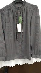 リボン結びひも付き　長袖ブラウス　新品、未着用品　13号