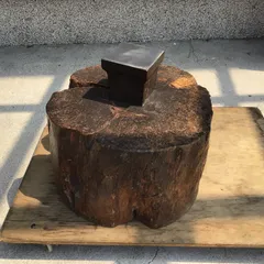 新品保管品　彫金用　木台 0050020000322.jpg