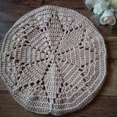 ベレー帽　お花模様