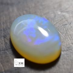 жオーストラリア産オパールルース 8*6*3㎜0.95ct １つ