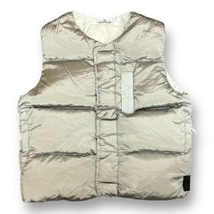 美品 ストーンアイランド ナイロンメタル ベスト XL STONE ISLAND - NYLON METAL IN ECONYL® REGENERATED NYLON_