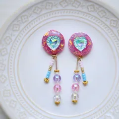 ハート　ラインストーン　カボション　オーロラビーズ　ピアス・イヤリング　ピンク　ブルー　レジン　キラキラ　ビジュー　ビーズアクセサリー