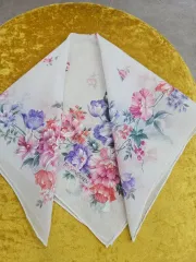 *新品)YVES SAINT LAURENT イヴ・サンローラン ハンカチ