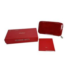 カルティエ CRL3000721 2Cモチーフ 長財布 ラウンドファスナー長財布 長財布 CARTIER レッド