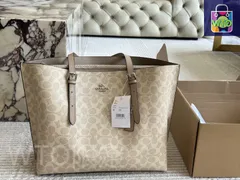 【今日特価】Coach コーチ トートバッグ クラシックロゴデザイン ボックス付き