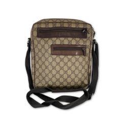 GUCCI グッチ GGキャンバス ショルダーバッグ 斜め掛けショルダー 92551