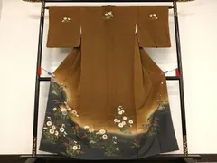 ほぼ美品　花井幸子　振袖　色無地　飾り紋入り　シンプルな縮緬　正絹　濃浅葱色 ほぼ美品 花井幸子 振袖 色無地 飾り紋入り シンプルな縮緬 正絹