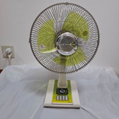National ナショナル 30㎝ 扇風機 F-30E1Q 卓上 昭和レトロ 三枚羽根　T1120101029611