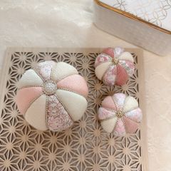リバティ手毬❀　－彩－ 8cm1つ＆5㎝2つセット〜七五三〜
