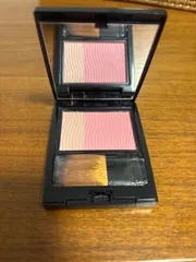 ETVOS ミネラルプレストチーク シェルピンク