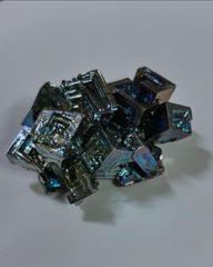 ビスマス結晶　蒼　レジン結合