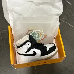 NIKEイグナイト 001 パター 33インチ ヘッドカバー付き NIKEイグナイト 001 パター 33インチ ヘッドカバー付き NIKE