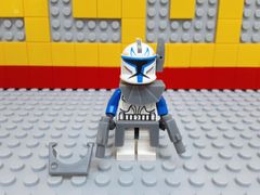 ☆被り物☆ レゴ ミニフィグ用小物 大量100個 帽子 ヘルメット 髪の毛 マント など LEGO シリーズ色々 レゴ⁄LEGO⁄ミニフィグ小物⁄500個以上⁄被り物⁄武器⁄道具⁄パーツ⁄⁄⁄大量