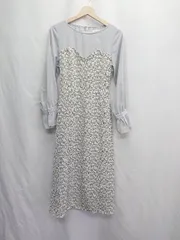 ◇ ⊂ NICE CLAUP ナイスクラップ 花柄総柄デザイン 長袖 ロング丈 ワンピース サイズF ライトブルー系 レディース E  【1505220016378】