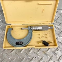 ミツトヨ 標準外側マイクロメーター M110-50 マイクロメーター 中古 工具