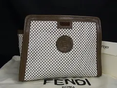 ■新品■未使用■ FENDI フェンディ ピーカブー ディフェンダー レザー バッグカバー ホワイト系×ブラウン系 AL3023のサムネイル