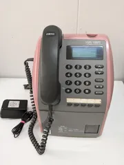 昭和レトロ…公衆電話 ピンク電話…プッシュ電話機 昭和レトロ…公衆電話 ピンク電話…プッシュ電話機