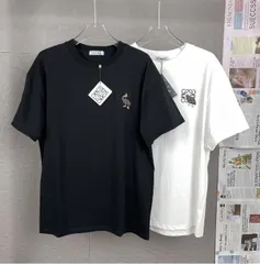 2024年最新】ロエベ tシャツ sの人気アイテム - メルカリ
