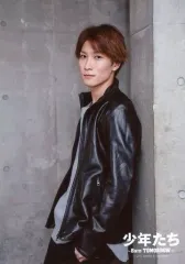 【中古】生写真(ジャニーズ) Snow Man/渡辺翔太/膝上・衣装黒・グレー・左手ポケット・体左向き/「少年たち ～Born TOMORROW～」オリジナルフォト