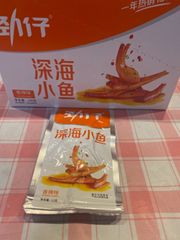 劲仔厚豆干 香辣味　1箱　20ケ入り