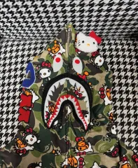 bape apee ジップアップ パーカー カモ 迷彩 A BATHING APE（アベイシングエイプ）の「BAPE STORE ZOZOTOWN