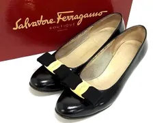 ■美品■ Salvatore Ferragamo フェラガモ ヴァラリボン パテントレザー ヒール パンプス サイズ 5 1/2 (約23.0cm) ブラック系 DJ9590