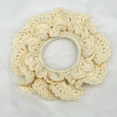 シュシュ　ハンドメイド　かぎ針編み　レース編み　レース　生成り