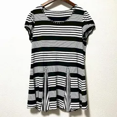 #snc GKITALIYA 伊太利屋 チュニック 9 黒 白 半袖 ボーダー ビジュー 切替 フレンチスリーブ 美品 レディース [961770]のサムネイル
