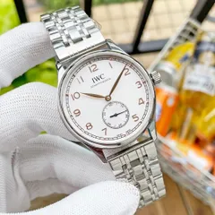 [IWC] クラシックメンズウォッチ - 専用ケース・カード・袋付き｜本日限定特価｜新品未使用のサムネイル