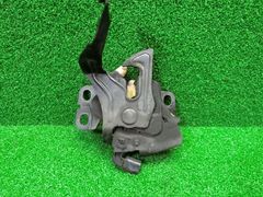 [K8816] ステップワゴン RK1 後期 ボンネットキャッチ