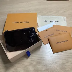 ルイ ヴィトン モノグラム ヴェルニ ポシェットクレ