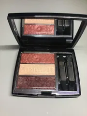 dior トリオ　ブリック　パレット　663 トリプル　ブルーム
