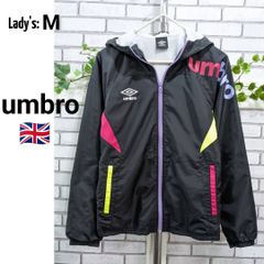 M■美品■ウインドブレーカー■umbro アンブロ■フットボール ウエア■フード ジップ■ブラック