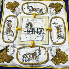 HERMES エルメス スカーフ カレ90 GRAND APPARAT グランアパラ盛装の馬 1962年 ヴィンテージ シルク100% ブルー ネイビー イエロー マルチカラー 【中古】Cランク　6_169
