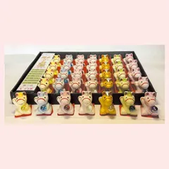 干支置物　風水玉持ち　福午（アソートBOX入り）　◎2セット目～大幅値引き対象商品　※オブジェ,開運,日本の縁起物,リーズナブル,レトロモダン,お正月,迎春,うま,馬,新年,2026年,令和8年,定番品～個性的,陶器,レパートリー,カラフル,可愛い,かわいい