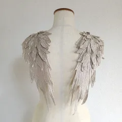 AZ089ゴールド　2枚セット　立体羽モチーフレース　胸元モチーフ　襟モチーフレース　ケミカルレース 　新体操　衣装　社交ダンス　バトントワリング　競技用レオタード装飾