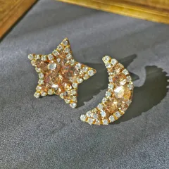 【ヴィンテージ・アクセサリー】 星と月のイヤリング
