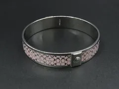 ■美品■ COACH コーチ シグネチャー バングル ブレスレット アクセサリー レディース ピンク系×シルバー系 DJ4499