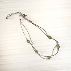 ビーズ　ブレスレット　グリーン系　レディース　フォーマル　普段使い　アクセサリー　シンプル