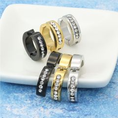 【幅4mm 内径9mm 色：ブラック タイプC 1ペア】[Adelina Style] 7粒ジルコニア イヤーカフ フェイクピアス イヤリング レディース メンズ ノンホールピアス プレゼント