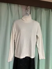 1166.UNIQLO 白のヒートテックタートルネック⭐︎